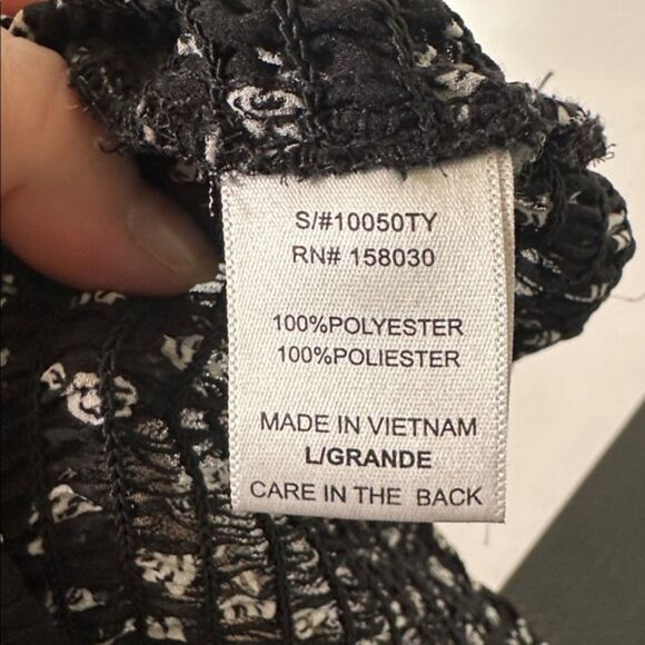 Love Tree Sheer Cropped Milkmaid Top Large Ditsy Floral Smocked Babydoll Y2k - Picture 9 of 12